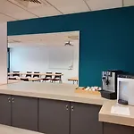 Kyriad Niort-espace Mendesfrance Hotel