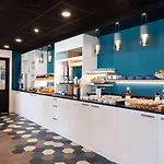 Kyriad Niort-espace Mendesfrance
