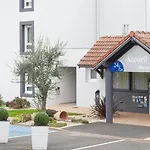 Kyriad Niort-espace Mendesfrance Hotel