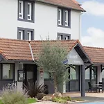 Kyriad Niort-espace Mendesfrance Hotel Niort