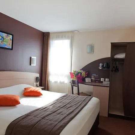 Kyriad Niort-espace Mendesfrance Hotell Niort