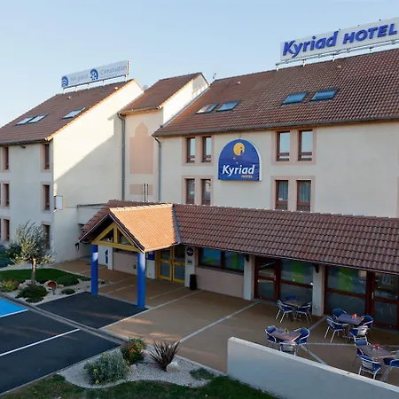 Hotell Kyriad Niort-espace Mendesfrance
