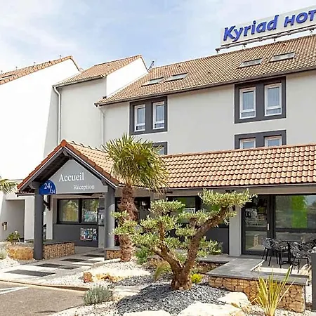 Kyriad Niort-espace Mendesfrance Niort