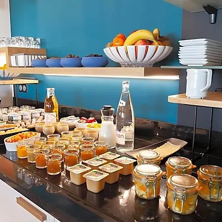 Hotel Kyriad Niort-espace Mendesfrance