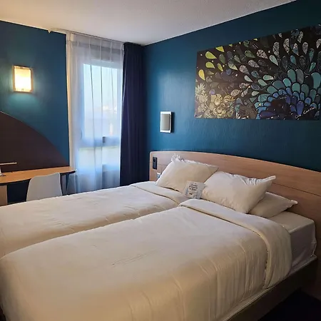 Hotel Kyriad Niort-espace Mendesfrance