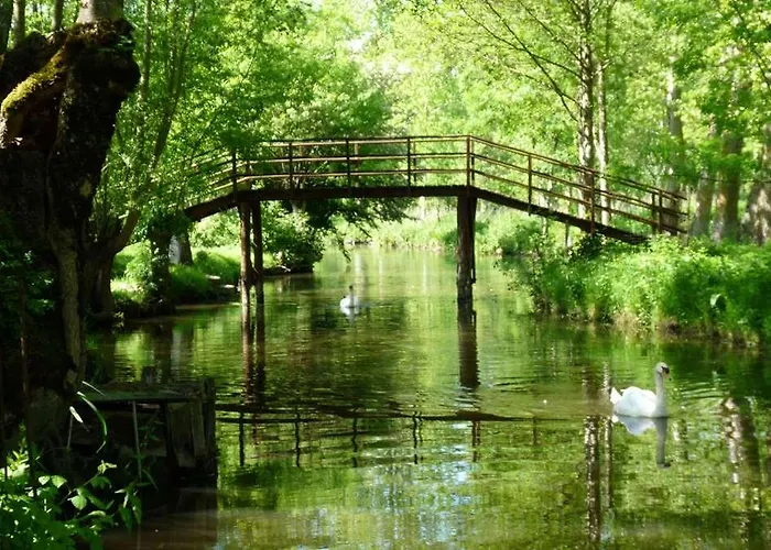 Hotel Kyriad Niort-espace Mendesfrance 3*