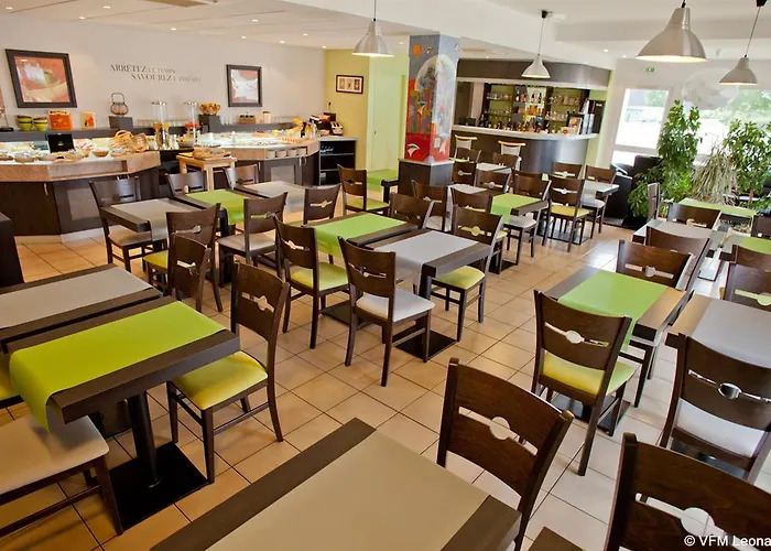 Hotel Kyriad Niort-espace Mendesfrance Niort