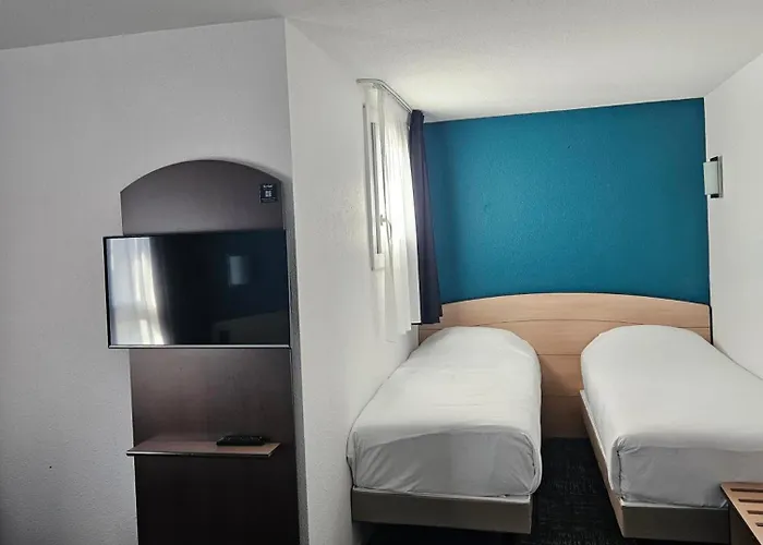 Hotel Kyriad Niort-espace Mendesfrance Niort