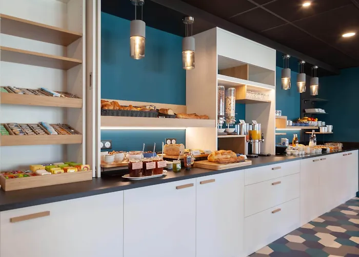 Hotel Kyriad Niort-espace Mendesfrance