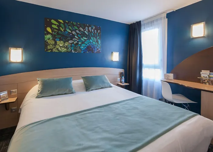 Kyriad Niort-espace Mendesfrance