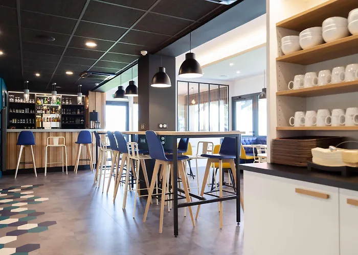 Kyriad Niort-espace Mendesfrance