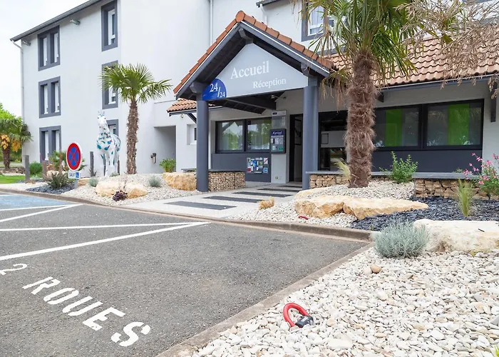 Hotel Kyriad Niort-espace Mendesfrance Niort