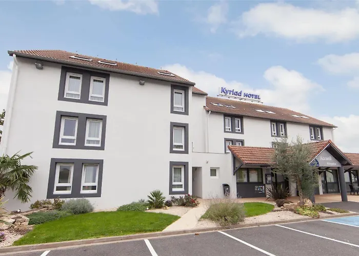 Kyriad Niort-espace Mendesfrance Niort